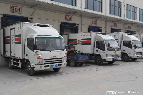 三晋矿科智典智能运输卡车解析：告别矿区高危运输，实现智能高效作业