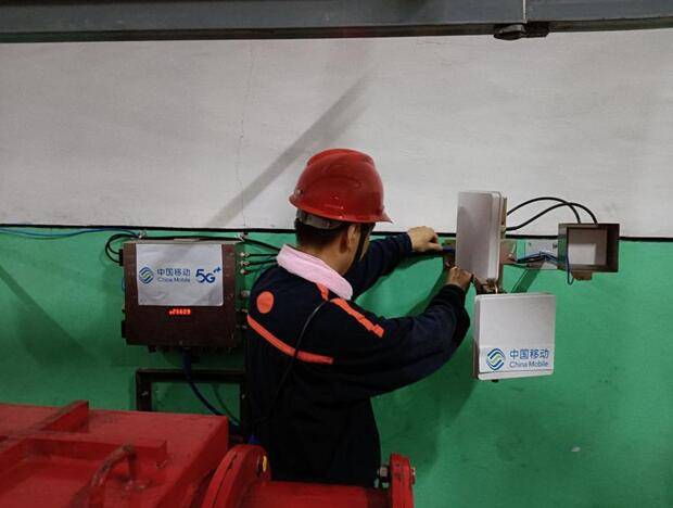 智能装备技术:智能矿车调度如何提升矿山效率与安全,解决传统调度难题 智能装备技术:智能矿车调度如何提升矿山效率与安全,解决传统调度难题