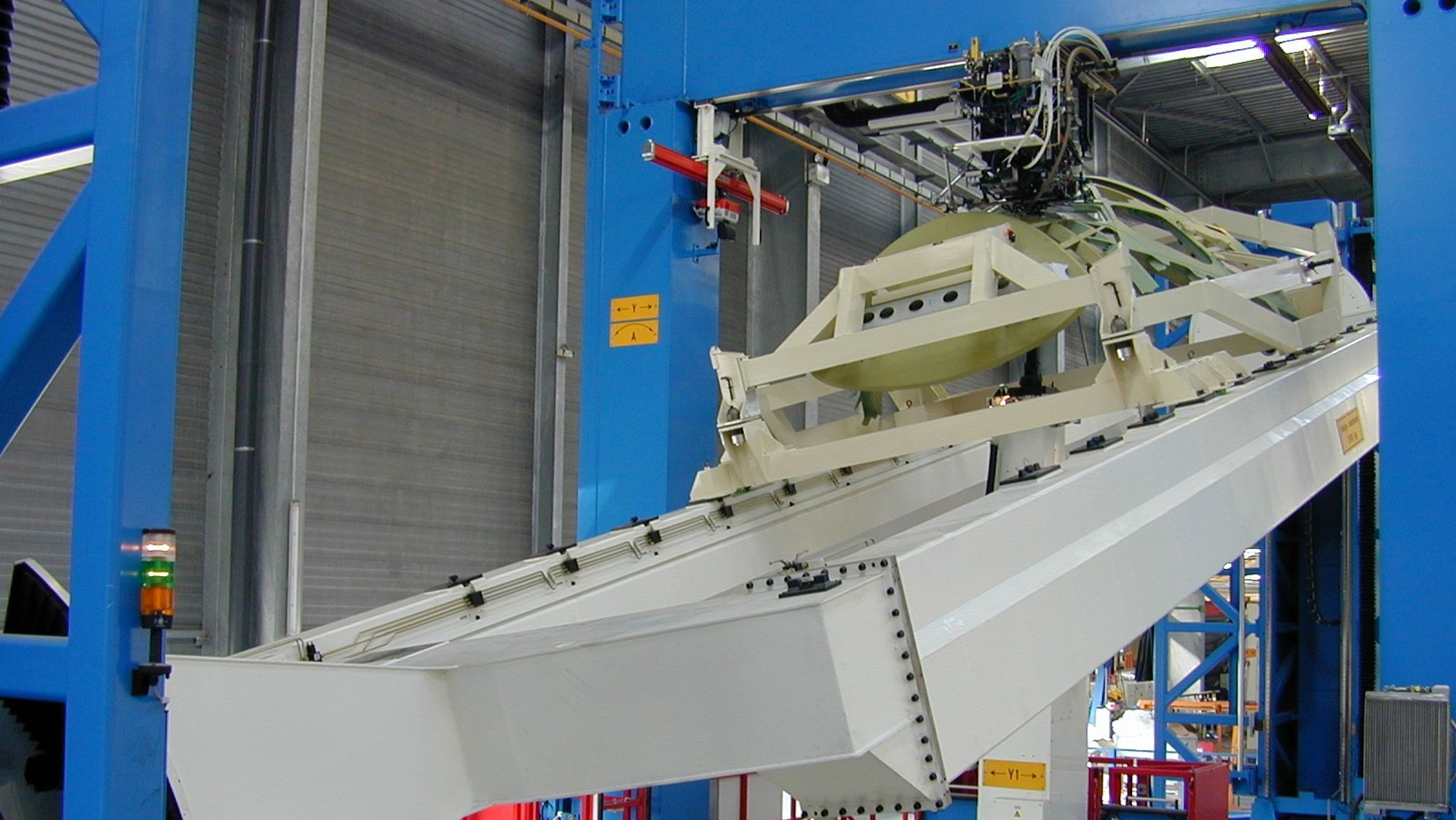 智能装备技术:刮板输送机如何通过智能化提升效率与安全,降低维护成本 智能装备技术:刮板输送机如何通过智能化提升效率与安全,降低维护成本