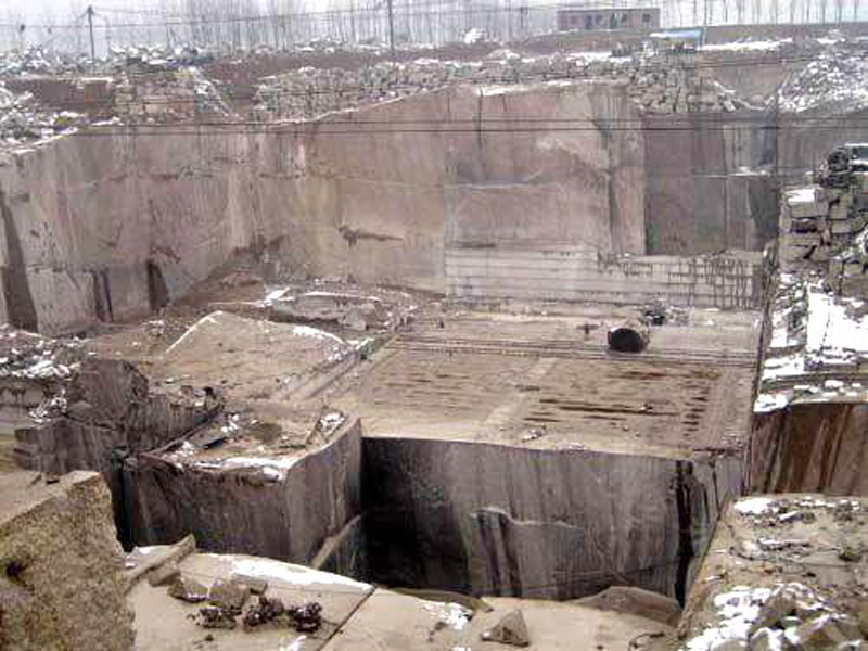 矿山知识库：充填建筑保护技术详解 - 解决地表塌陷与建筑损害隐患